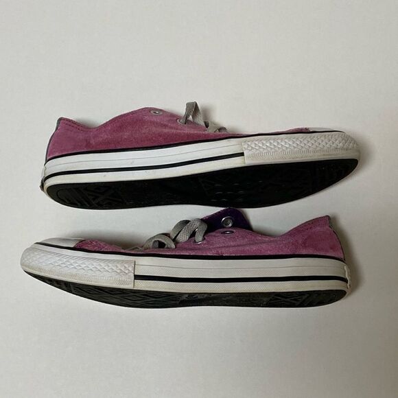 Converse CTAS Junior’s Pink Velvet Double Tongue Low Top Sneakers - Picture 7 of 11